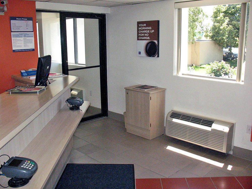 Motel 6-Council Bluffs, Ia - Omaha East Interior photo